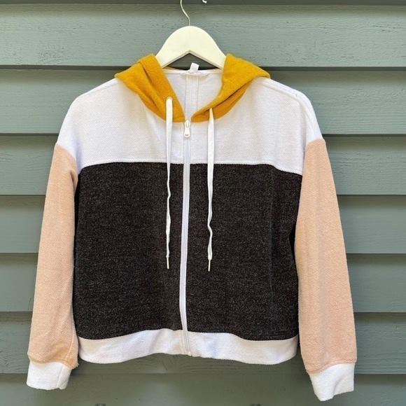 OFF Duty Pink / White / Yellow / Charcoal Colorblock Hoodie / Shorts Size Small - Picture 3 of 8